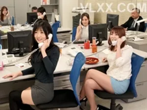 Yui Hatano và những chàng trai may mắn